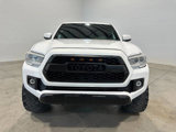 Used 2019 Toyota Tacoma TRD Sport image 3