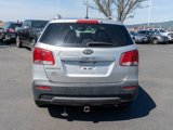 Used 2012 Kia Sorento LX w/ Third Row Pkg image 6