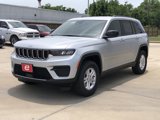 New 2025 Jeep Grand Cherokee Laredo image 3