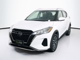 Used 2024 Nissan Kicks SV image 3