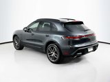 Certified 2024 Porsche Macan image 3