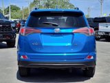 Used 2018 Toyota RAV4 LE image 6