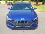 Used 2023 Hyundai Elantra SEL w/ Convenience Package image 2