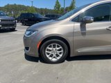 Certified 2018 Chrysler Pacifica Limited w/ Tire & Wheel Group image 3