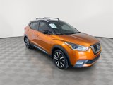 Certified 2019 Nissan Kicks SR image 2