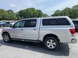 Used 2005 Nissan Titan SE w/ (T01) Tow Pkg image 3