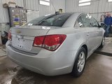 Used 2016 Chevrolet Cruze LT image 2