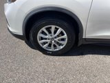 Used 2017 Nissan Rogue SV image 6