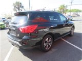 Used 2017 Nissan Pathfinder SV w/ SV Tech Package image 5