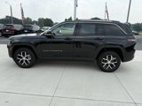 Used 2023 Jeep Grand Cherokee Limited image 5