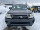 Used 2011 Toyota Tacoma 4x4 Regular Cab image 3