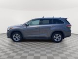 Used 2015 Toyota Highlander XLE image 4