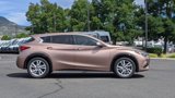 Used 2018 INFINITI QX30 image 5