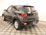 Used 2023 Hyundai Venue SE image 4