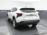 Used 2025 Chevrolet Trax LS image 4