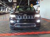 Used 2018 Jeep Grand Cherokee Limited w/ Luxury Group II image 2