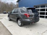 Used 2018 Ford Explorer XLT image 5