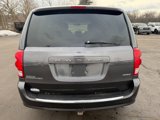 Used 2017 Dodge Grand Caravan Crew image 4