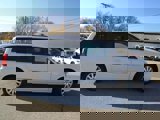 Used 2016 Chrysler Town & Country Touring image 5