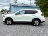 Used 2020 Nissan Rogue SV image 3