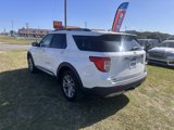 Used 2021 Ford Explorer XLT w/ Equipment Group 202A image 5