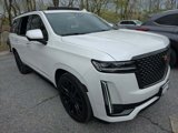 Used 2022 Cadillac Escalade Premium Luxury w/ Performance Package image 4