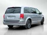 Used 2019 Dodge Grand Caravan GT image 4