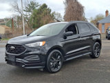 Used 2022 Ford Edge SE w/ Black Appearance Package image 3