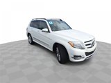 Used 2013 Mercedes-Benz GLK 350 4MATIC image 2