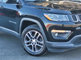 Certified 2017 Jeep Compass Latitude w/ Popular Equipment Group image 3