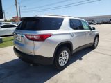 Used 2020 Chevrolet Traverse LT image 4