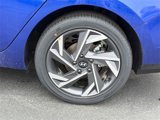 New 2025 Hyundai Elantra SEL image 5