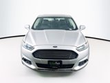 Used 2014 Ford Fusion SE w/ Equipment Group 202A image 2