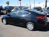 Used 2017 Hyundai Elantra SE image 4