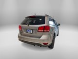 Used 2019 Dodge Journey SE image 4