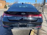 Used 2022 Hyundai Elantra SEL w/ Convenience Package image 5