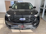 Used 2020 Ford Edge SE w/ Cargo Accessory Package image 2