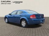 Used 2010 Dodge Avenger SXT image 3