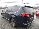 Used 2020 Chrysler Pacifica Touring-L Plus image 5