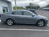 Used 2013 Volkswagen Passat TDI SE image 3
