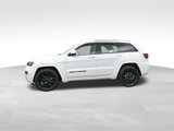 Used 2020 Jeep Grand Cherokee Altitude image 4