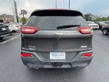 Used 2017 Jeep Cherokee Latitude w/ Comfort/Convenience Group image 5