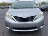 Used 2012 Toyota Sienna LE image 2