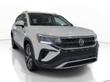 Used 2022 Volkswagen Taos SE image 4