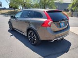 Used 2016 Volvo V60 T5 Cross Country Platinum image 3