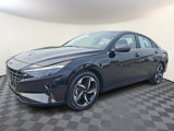 Used 2022 Hyundai Elantra SEL w/ Convenience + Premium Package image 3