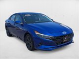 Used 2022 Hyundai Elantra SEL image 3