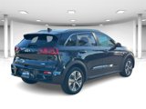 Used 2022 Kia Niro EX image 4