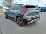 Used 2023 Kia Niro SX Touring image 5