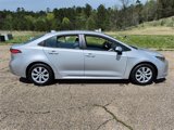 Used 2022 Toyota Corolla LE image 5